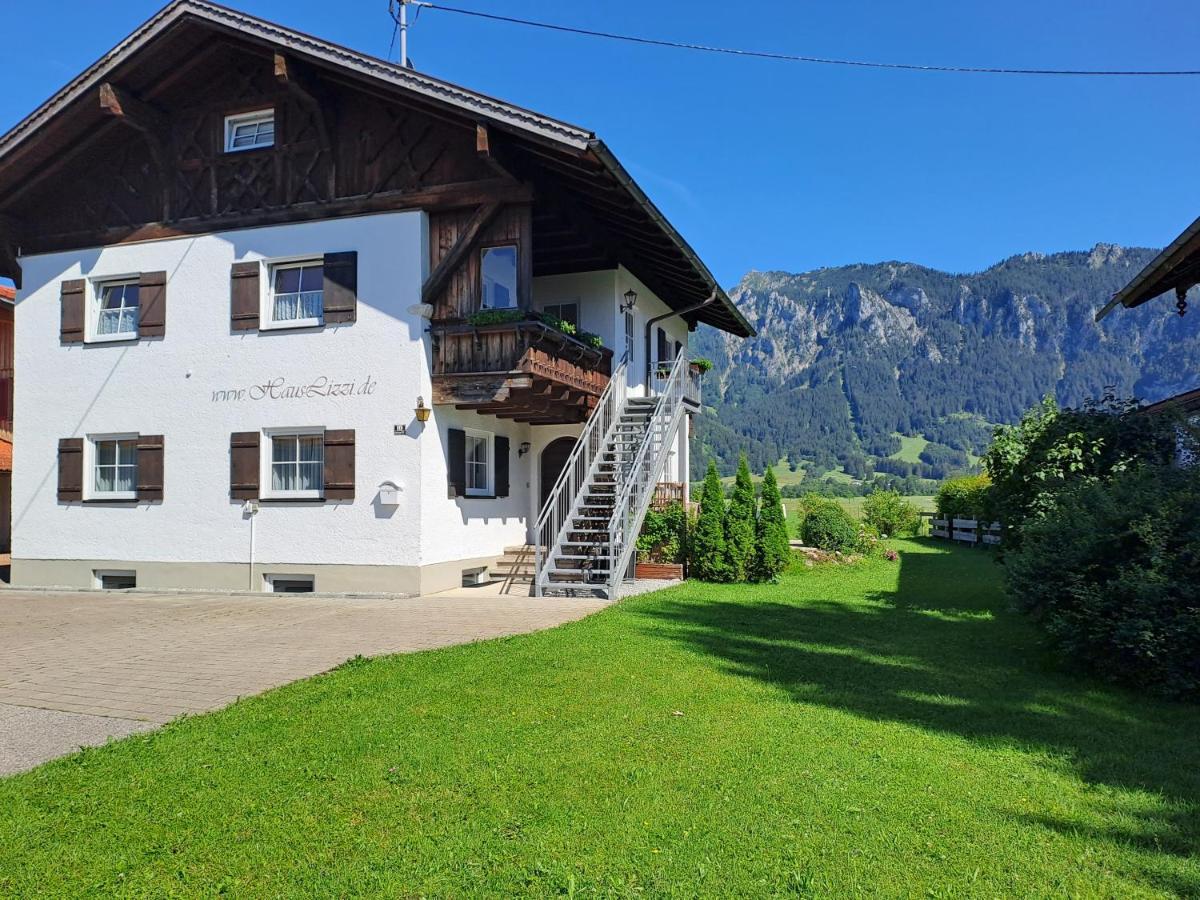 Lizzi Mountain Apartment